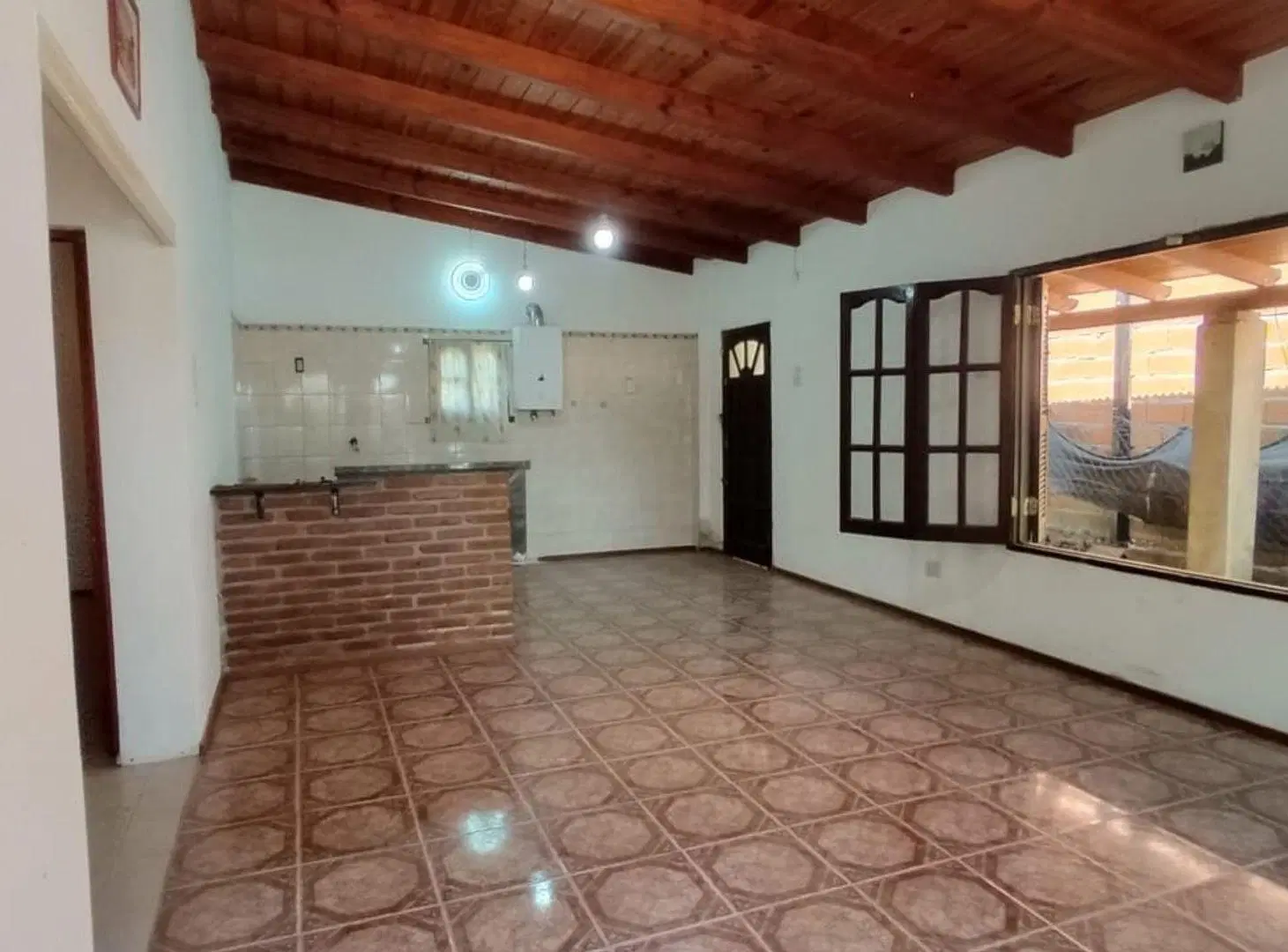 VENTA CASA 1 DORMITORIO, COCHERA. ANDINO 3