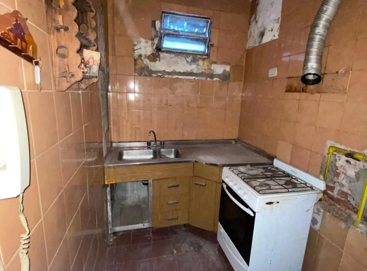 VENTA Departamento de pasillo a reciclar, Zona Río 3