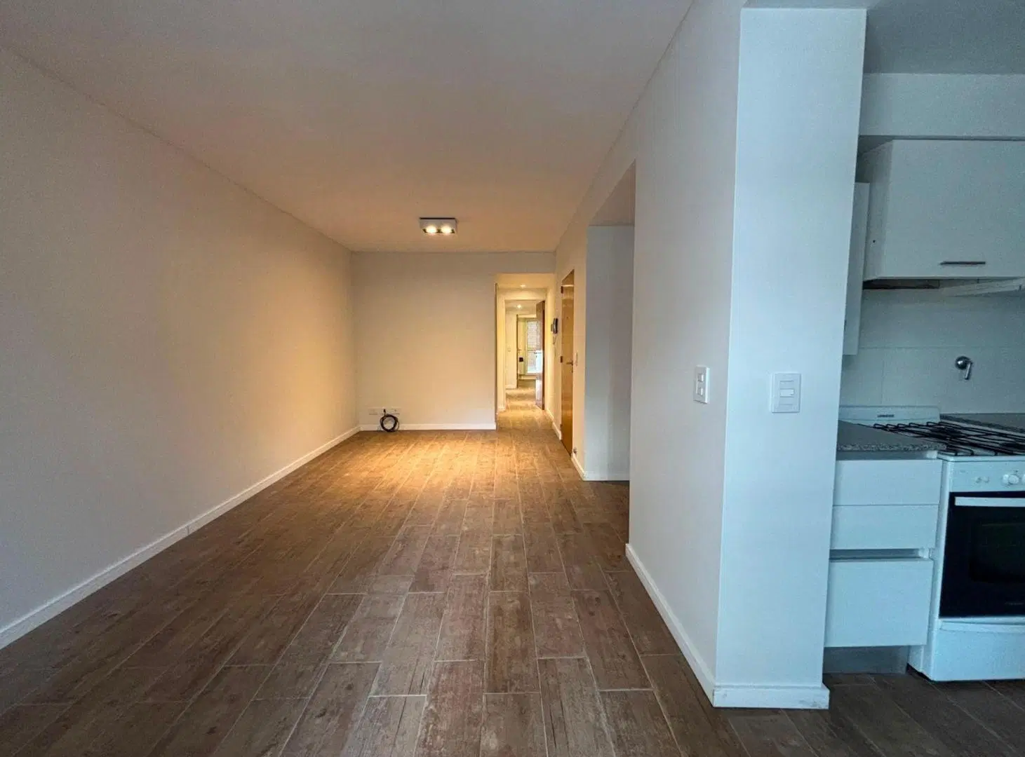Venta departamento 2 dormitorios centro rio 3
