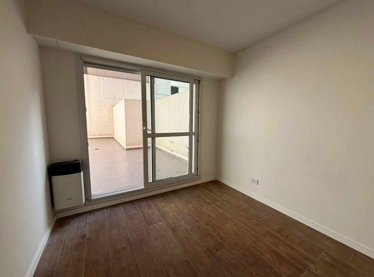 Venta departamento 2 dormitorios centro rio 5