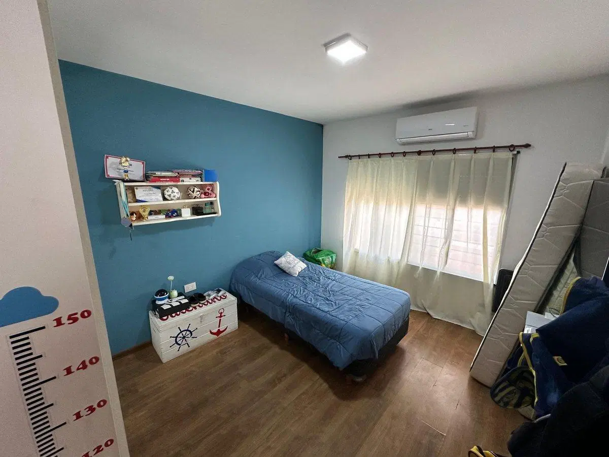 VENTA CASA TRES DORMITORIOS JARDIN PILETA ARROYITO 5