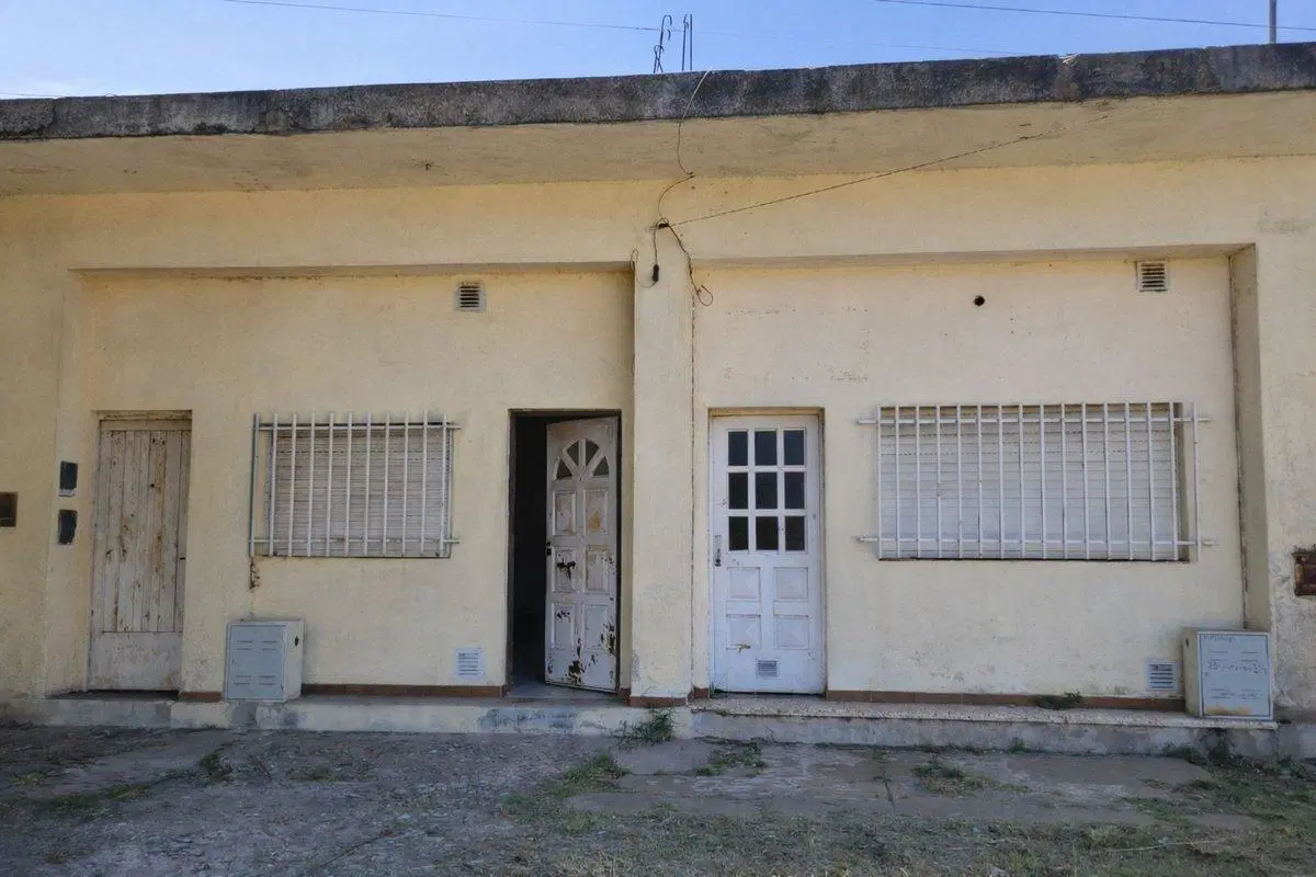 Venta casa con galpon a Reciclar 8