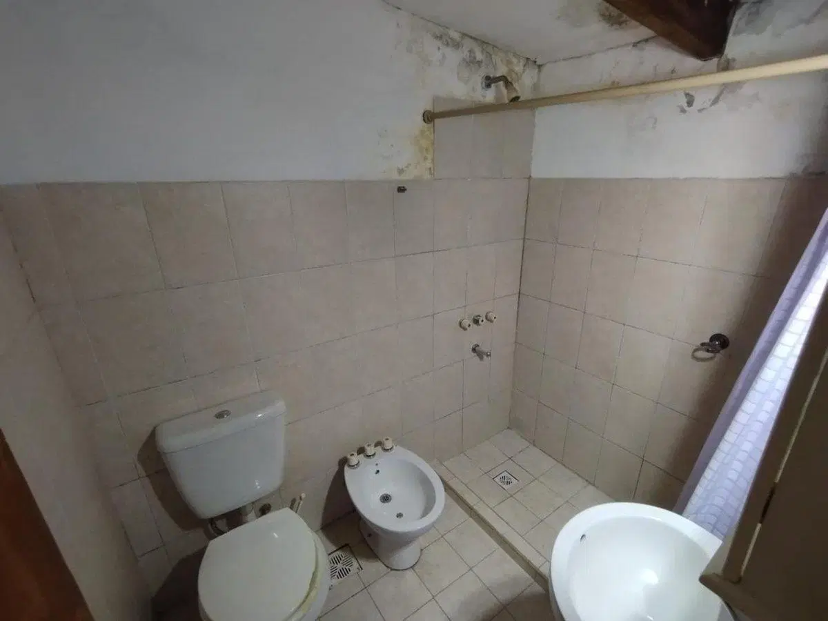 VENTA PH UN DORMITORIO PLANTA BAJA EN ARROYITO 3