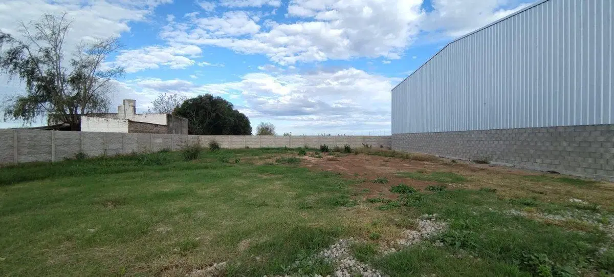 ALQUILER  GALPÓN INDUSTRIAL 1.000 M² A ESTRENAR 4