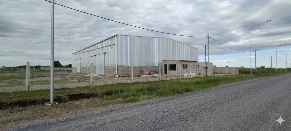 ALQUILER  GALPÓN INDUSTRIAL 1.000 M² A ESTRENAR 3