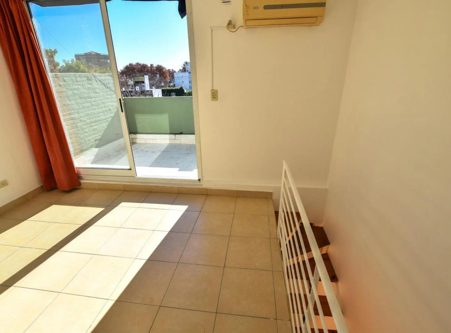 VENTA DEPARTAMENTO UN DORMITORIO  REP DE LA SEXTA 3