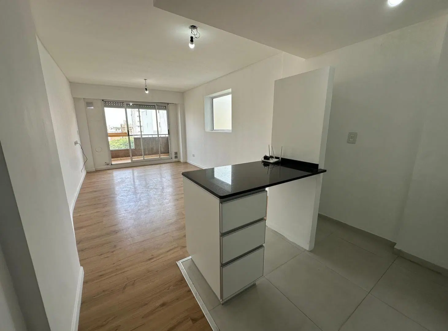 VENTA DEPARTAMENTO MONOAMBIENTE BALCÓN MARTIN 2
