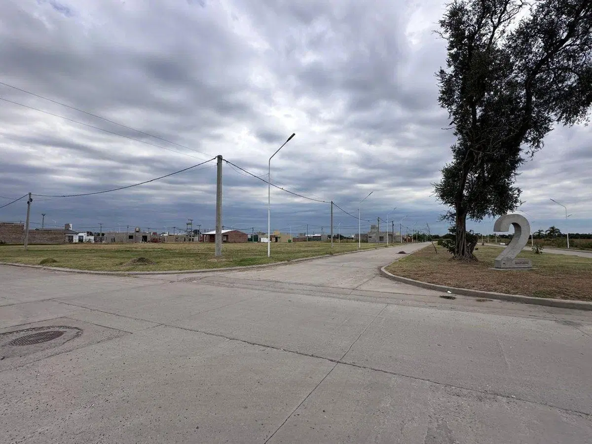 TERRENO LOTE EN VENTA ESTACION ALVEAR 2 2