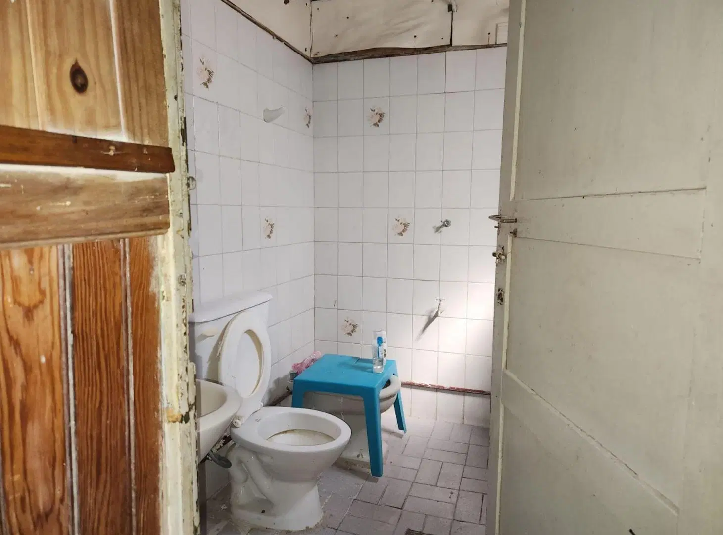 VENTA LOCAL COMERCIAL Y DOS VIVIENDAS A REMODELAR 1