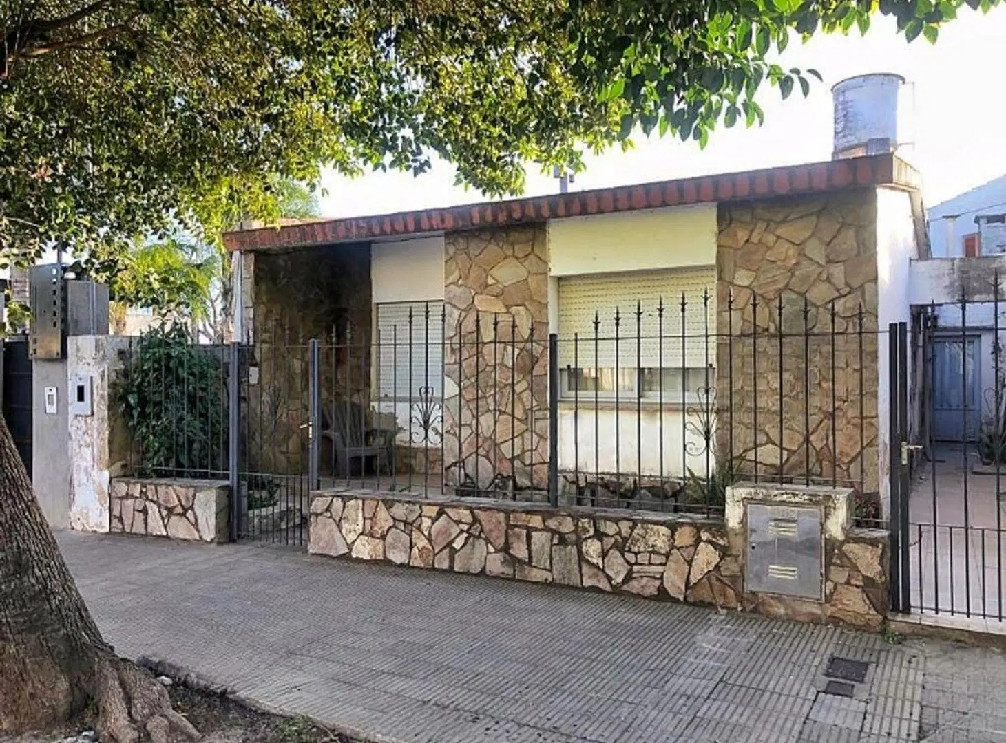 VENTA CASA 2 DORMITORIOS VILLA ELOISA 5