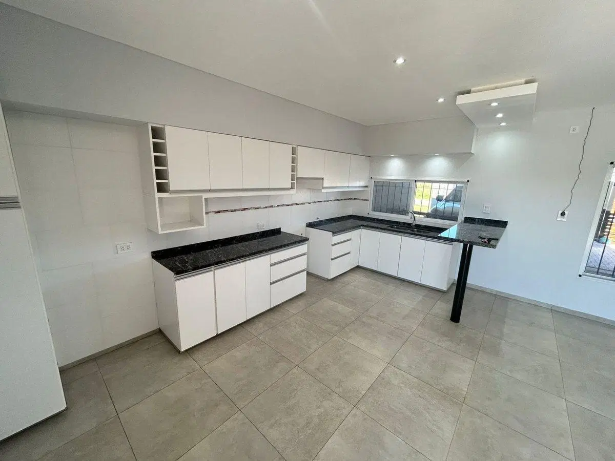 VENTA CASA 2 DORMITORIOS  FINCAS DE IBARLUCEA 2