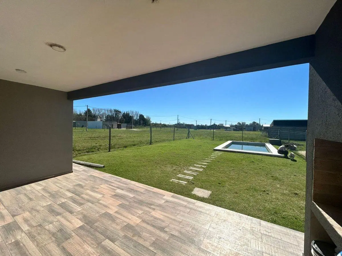 VENTA CASA 2 DORMITORIOS  FINCAS DE IBARLUCEA 5