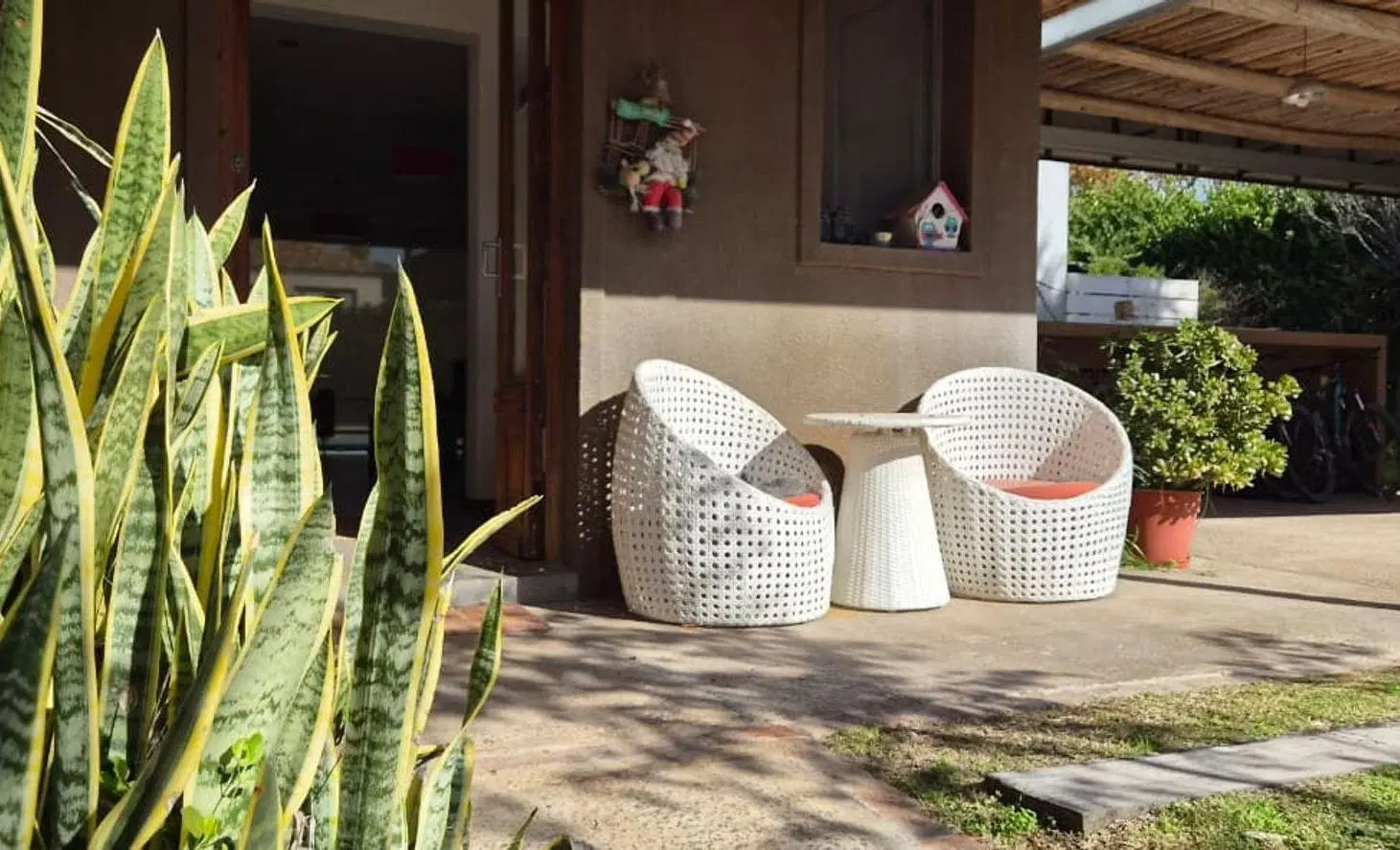 Venta Casa 3 dormitorios Pileta Miraflores 3