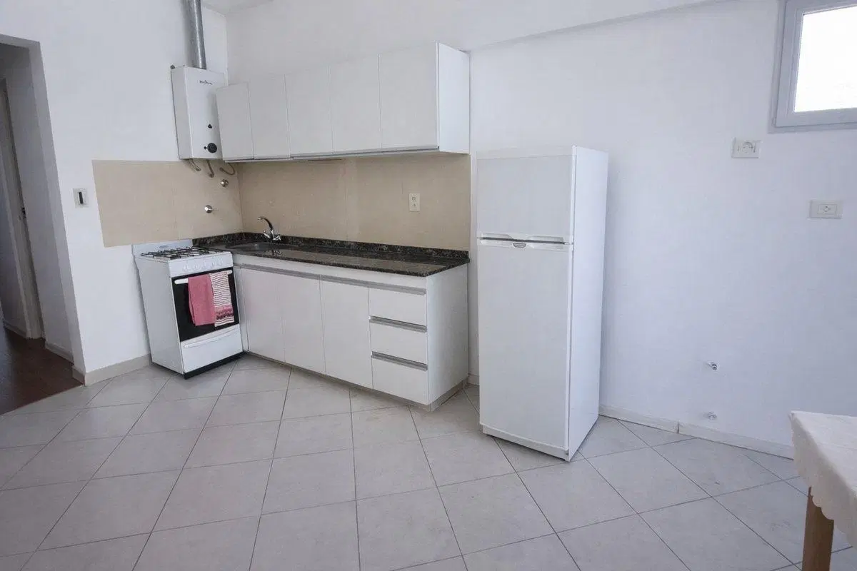 Departamento en alquiler dos dormitorios 4