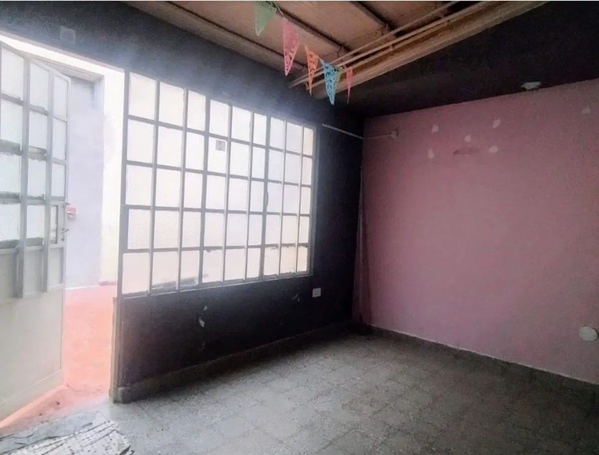 ALQUILER LOCAL COMERCIAL A REFACCIONAR, 225m2 2