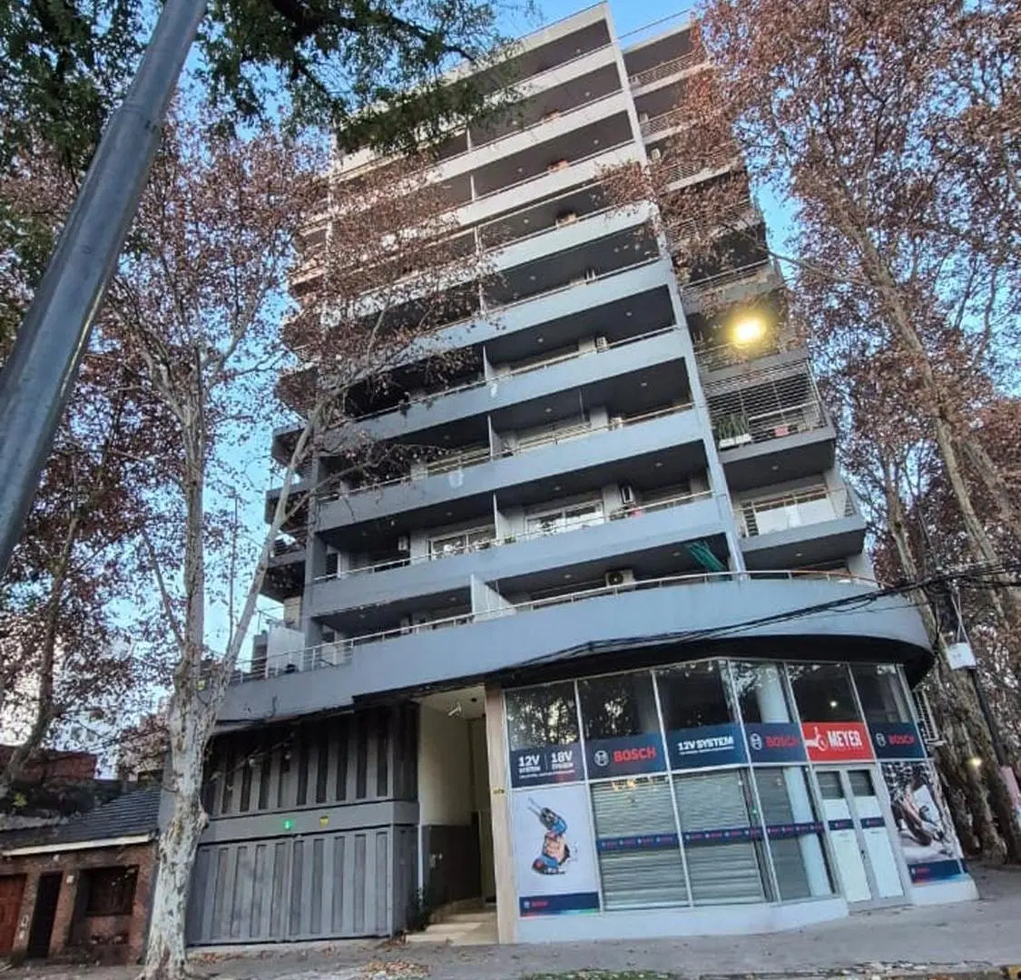 ALQUILER depto 1 dormitorio con balcón - Echesortu 8