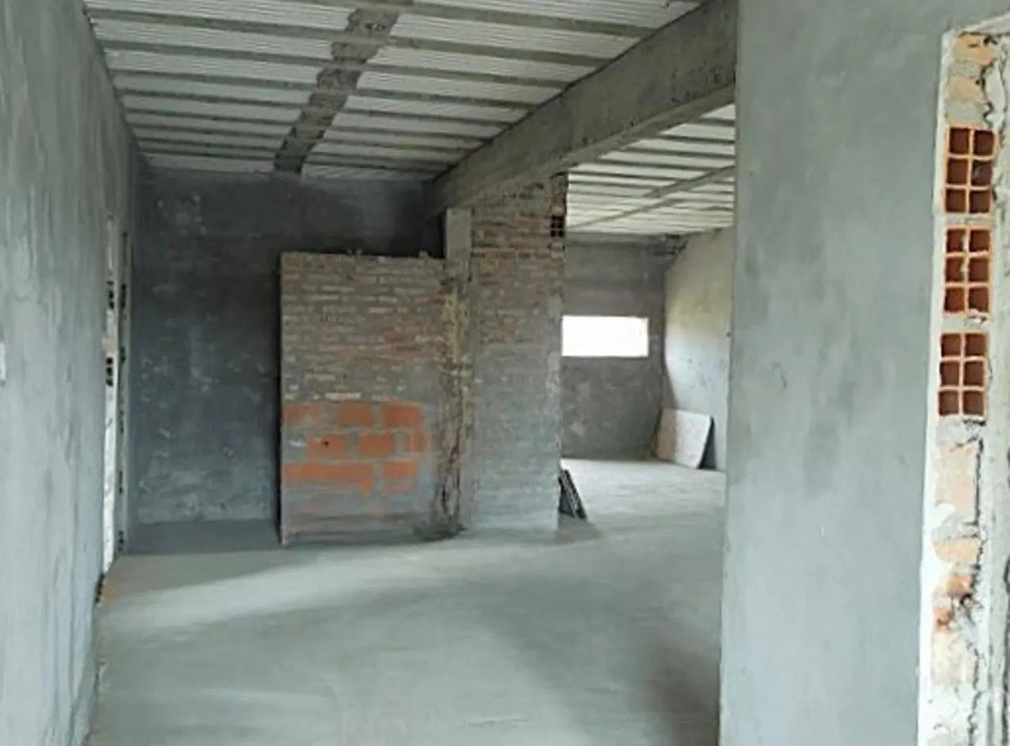 VENTA CASA A TERMINAR EN CAMPIÑAS DE PIÑERO 5