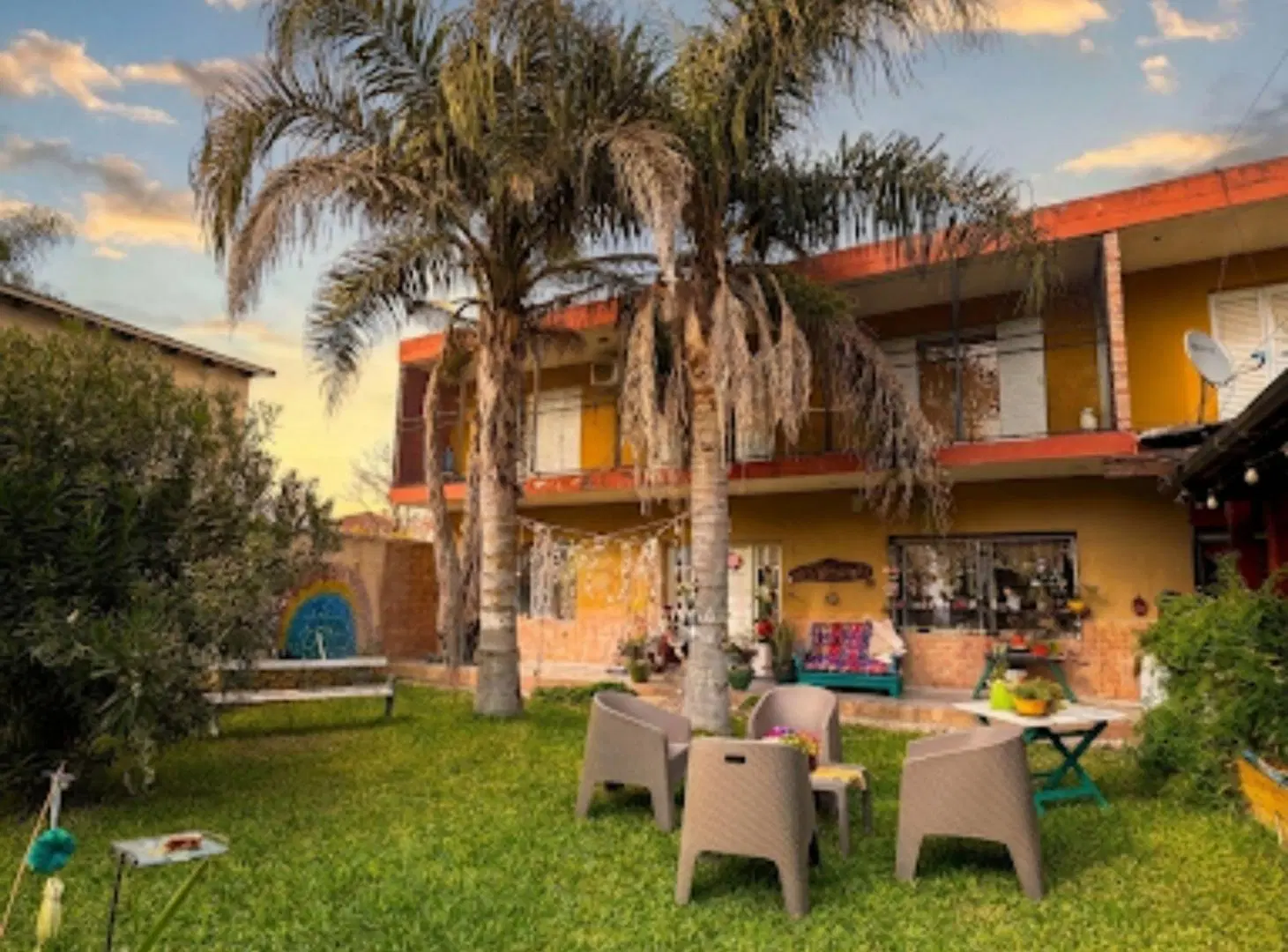 VENTA DE CASA  Y QUINCHO  EN IBARLUCEA CON PILETAS 5