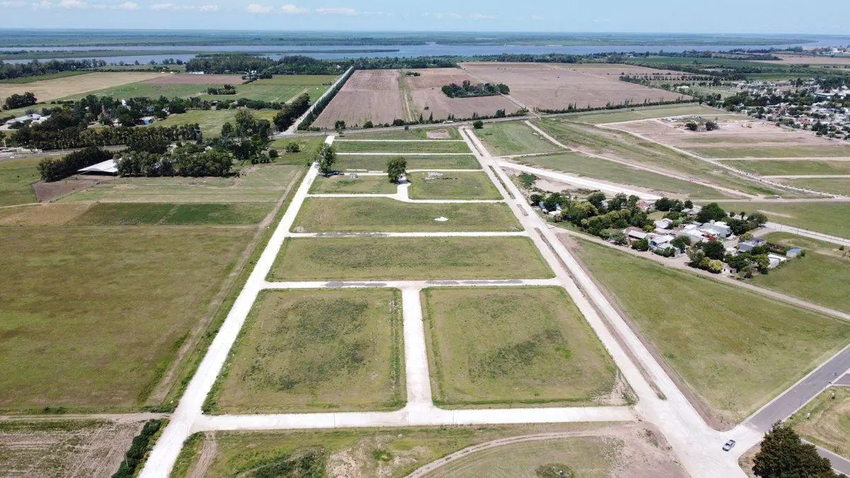 LOTE EN VENTA EN ESTACIÓN LAGOS 3