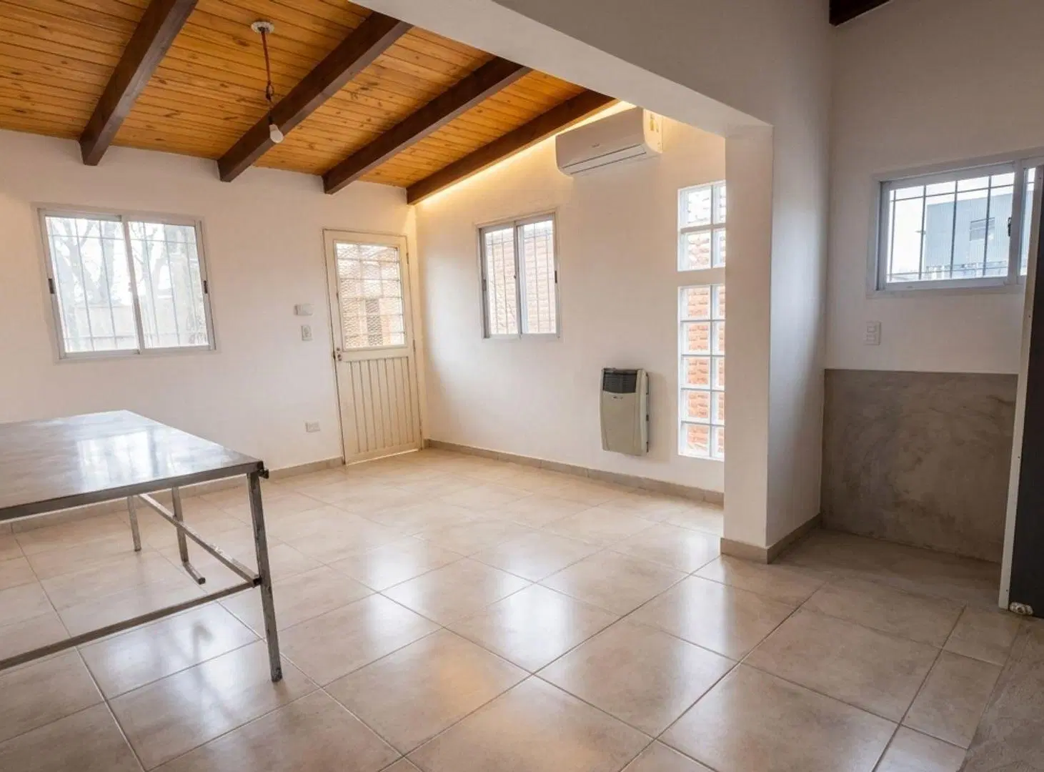 VENTA DE CASA QUINTA CON  COCHERA QUINCHO PILETA 3