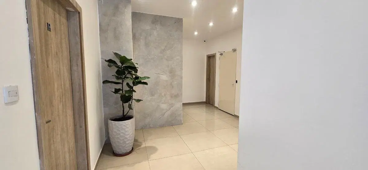 Venta Monoambiente con balcón Barrio Martin 5
