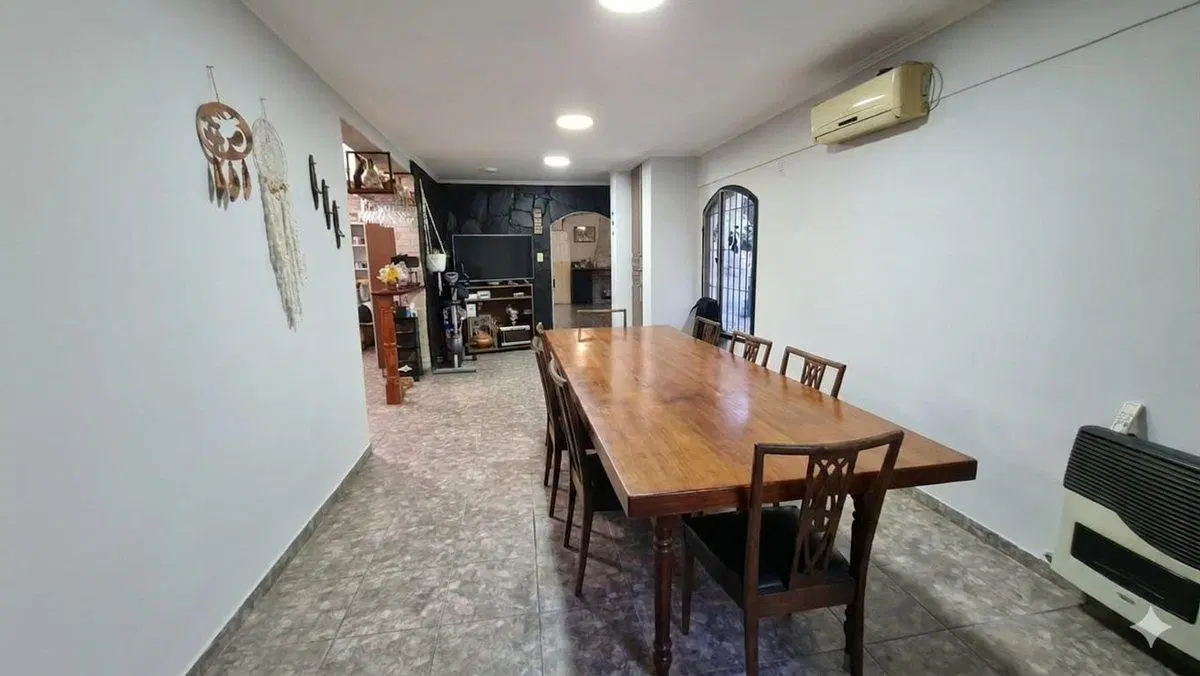 VENTA CASA 3 DORMITORIOS QUINCHO Y PATIO 2