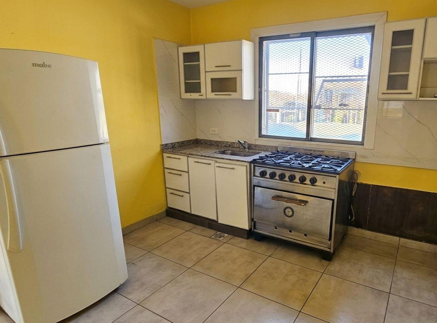 Foto de VENTA DE CASA QUINTA CON COCHERA QUINCHO PILETA, imagen 5