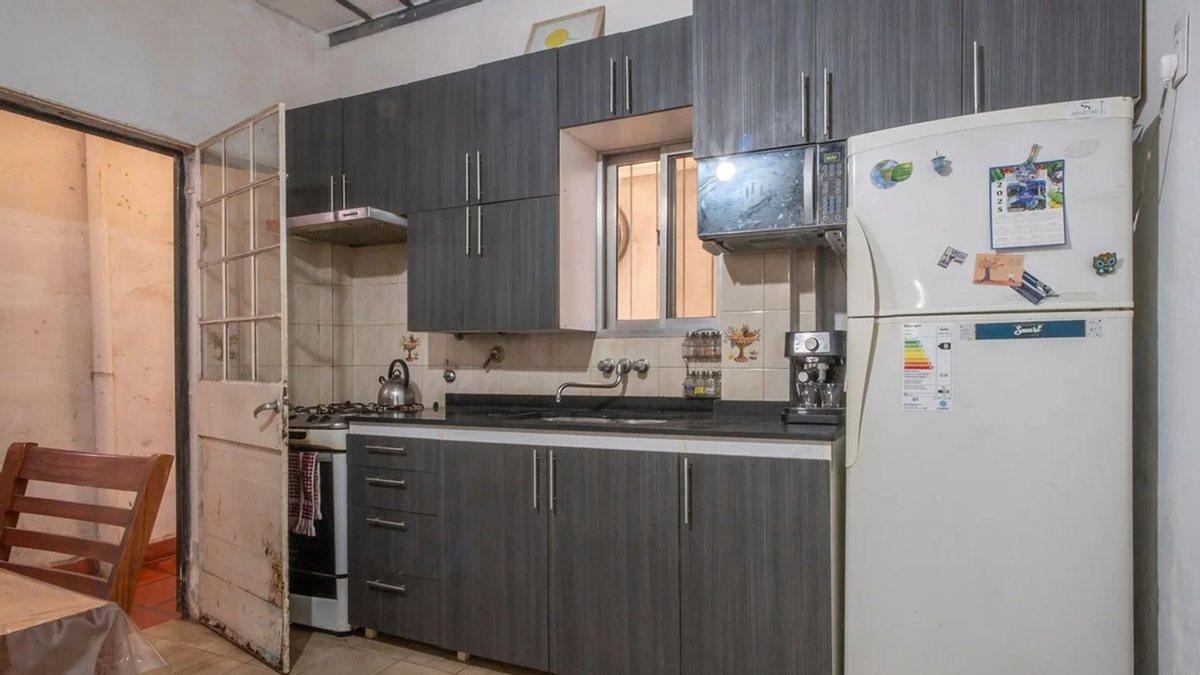Foto de VENTA CASA INTERNA UNICA 2 DORMITORIOS LA FLORIDA, imagen 2