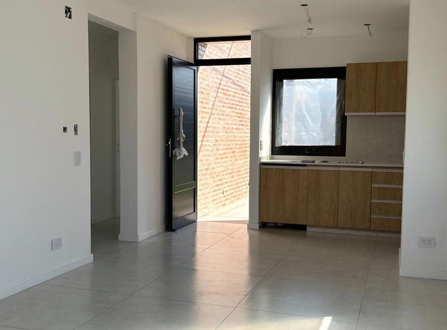 Foto de VENTA Estrenar Casa 2 Domitorios Patio Cochera, imagen 4