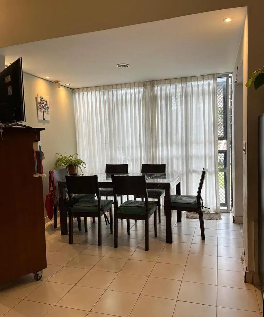 Casa en Barrio Jorge Cura 5