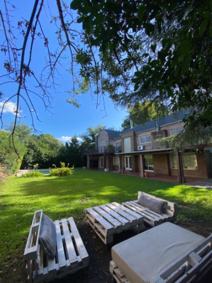 Fisherton 3/4 Dorm. 900 m² Totales 5