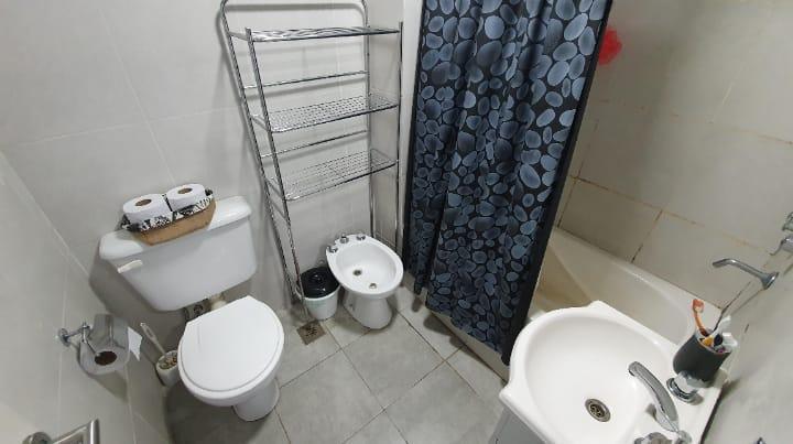 VENTA - Departamento de 1 dormitorio y balcón. Nuestra Señora de Lourdes, Rosario.