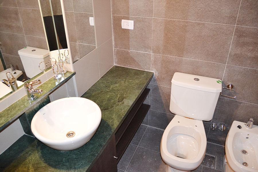 Foto de VENTA - Departamento de 2 dormitorios a estrenar con cochera. Centro, imagen 5