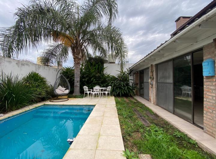 BAIGORRIA - 4 DORM - PISCINA - COCHERA 3
