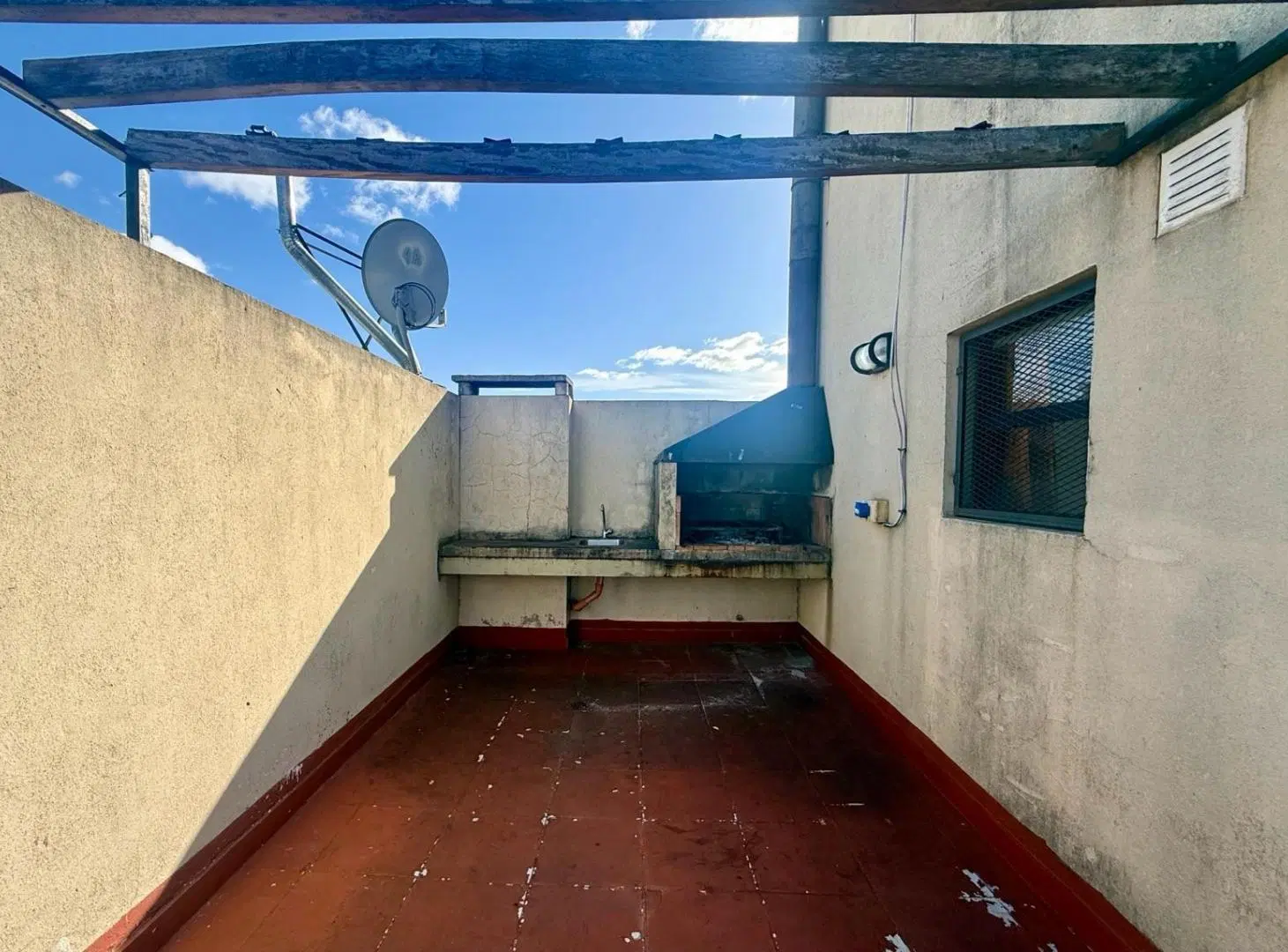 VENTA - Departamento de 1 dormitorio ubicado frente al Parque Urquiza. Martin, Rosario. 1