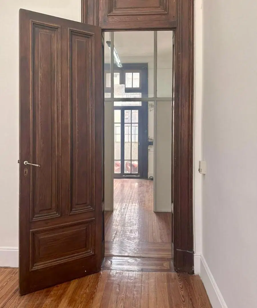 VENTA - Oficina de 4 ambientes en oportunidad. Centro, Rosario. 2
