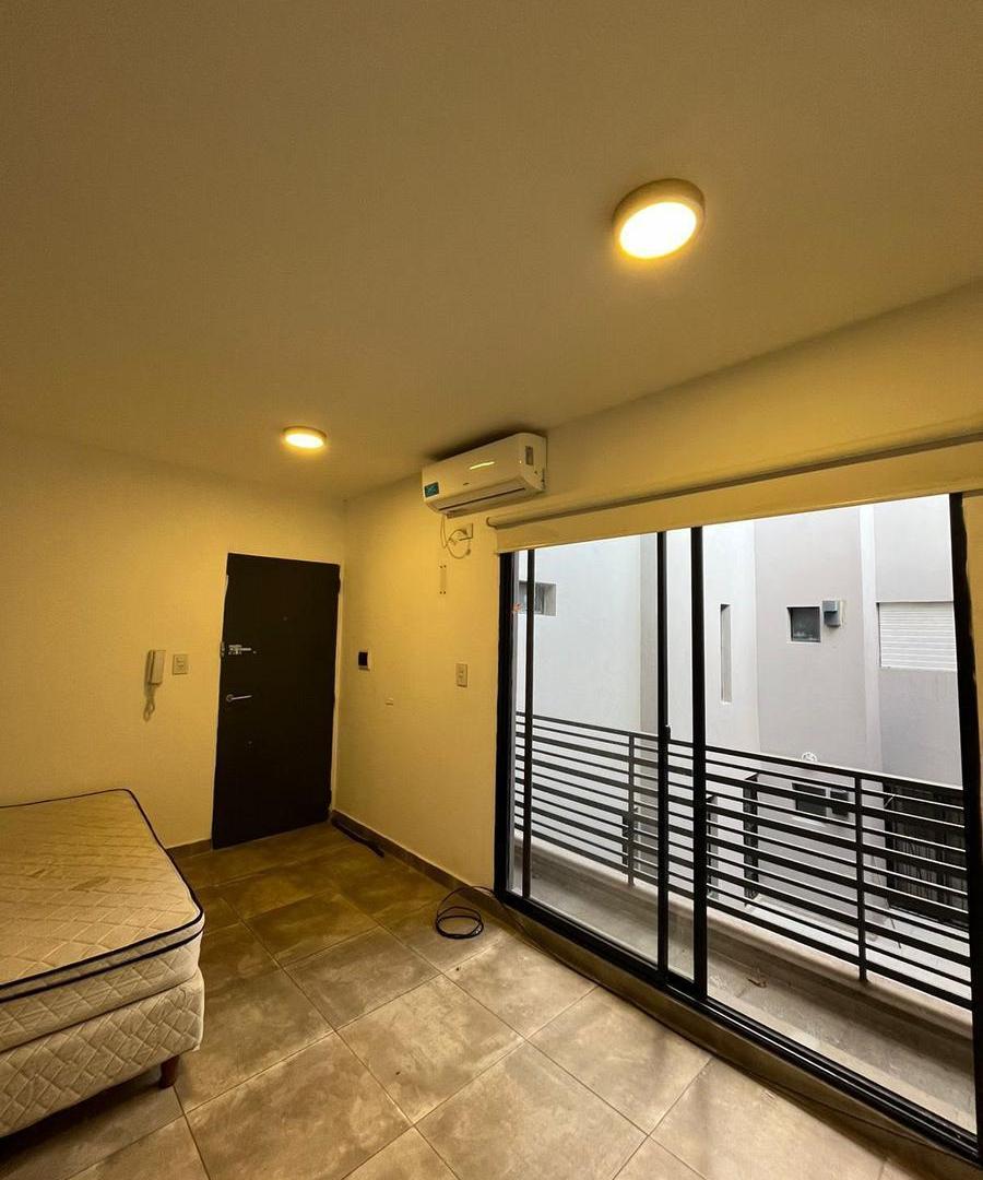 Foto de Alquiler Departamento monoambiente. Urquiza 3500, imagen 2