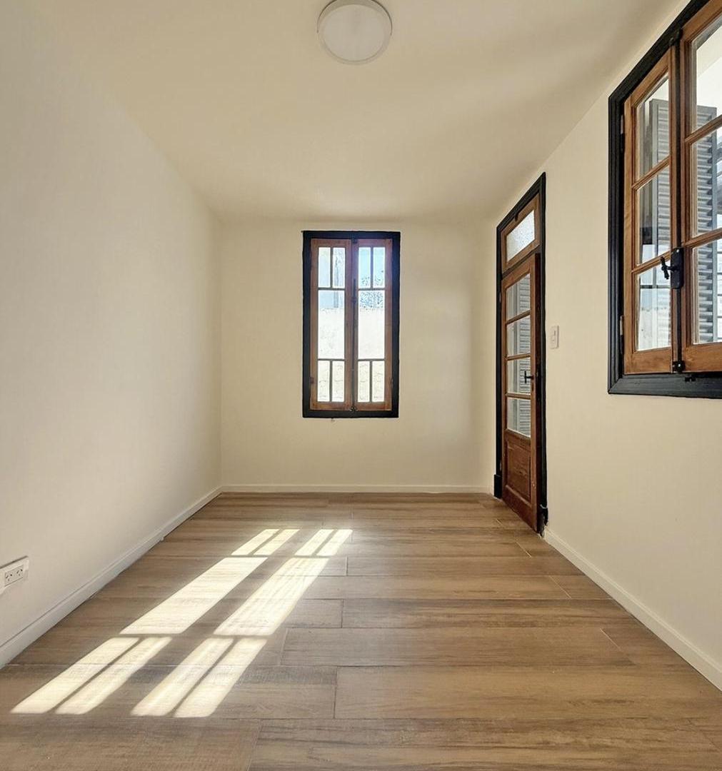 Foto de VENTA - Casa de pasillo de 3 dormitorios. Abasto, Rosario., imagen 3