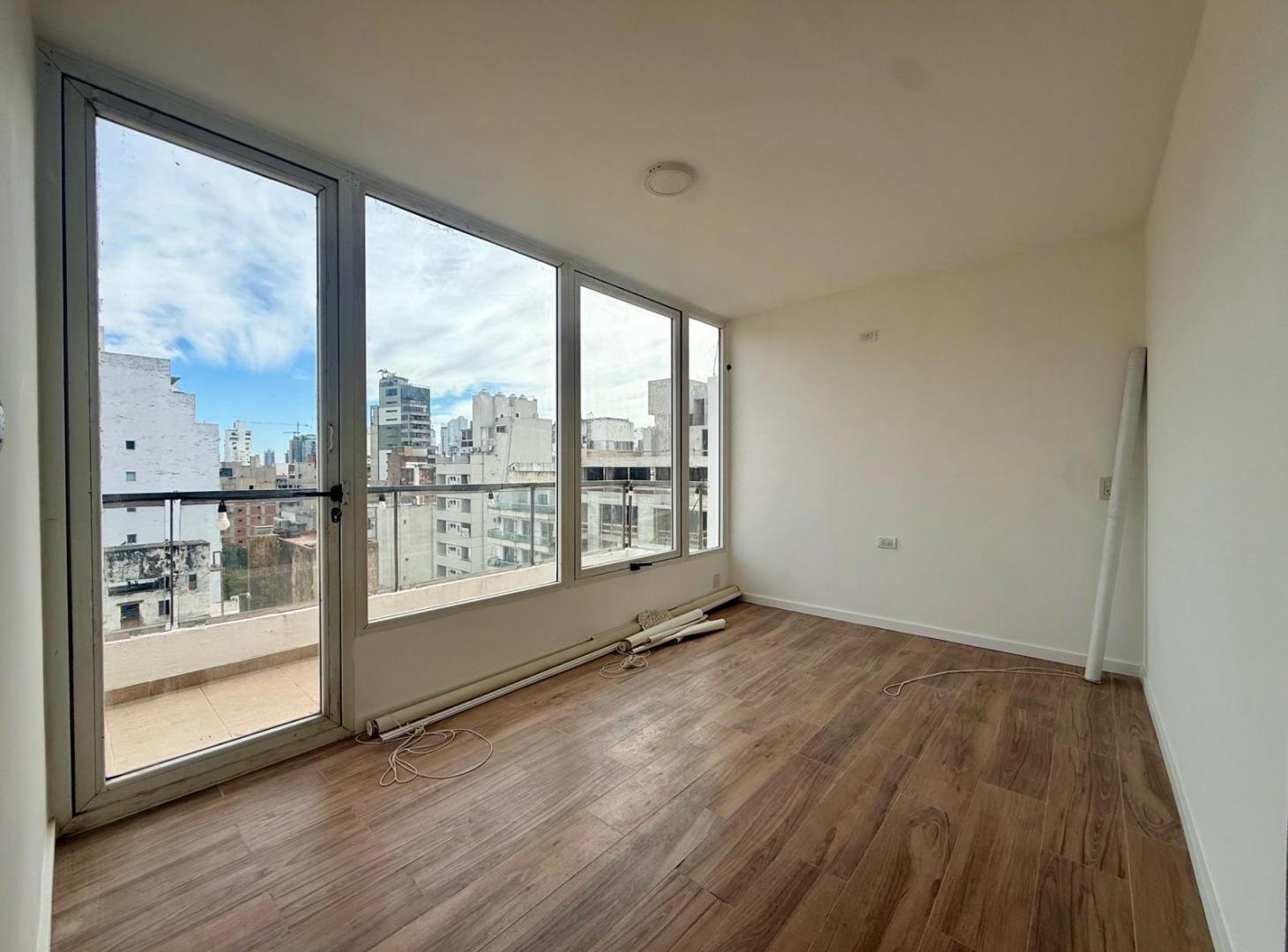 Foto de VENTA - Departamento de 1 dormitorio con balcón aterrazado y, imagen 1