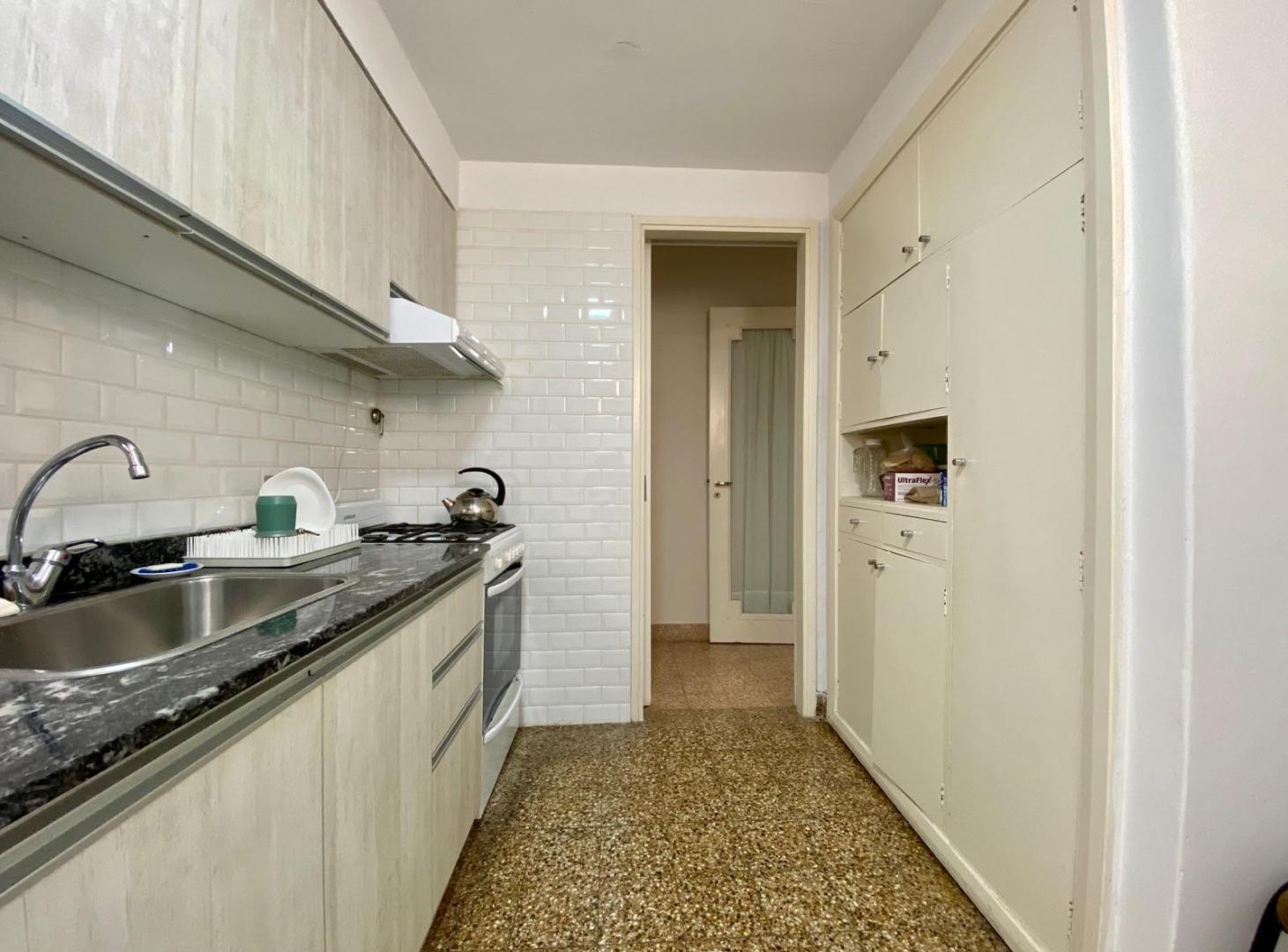 Foto de VENTA - Semipiso de dos dormitorios. Centro, Rosario., imagen 5