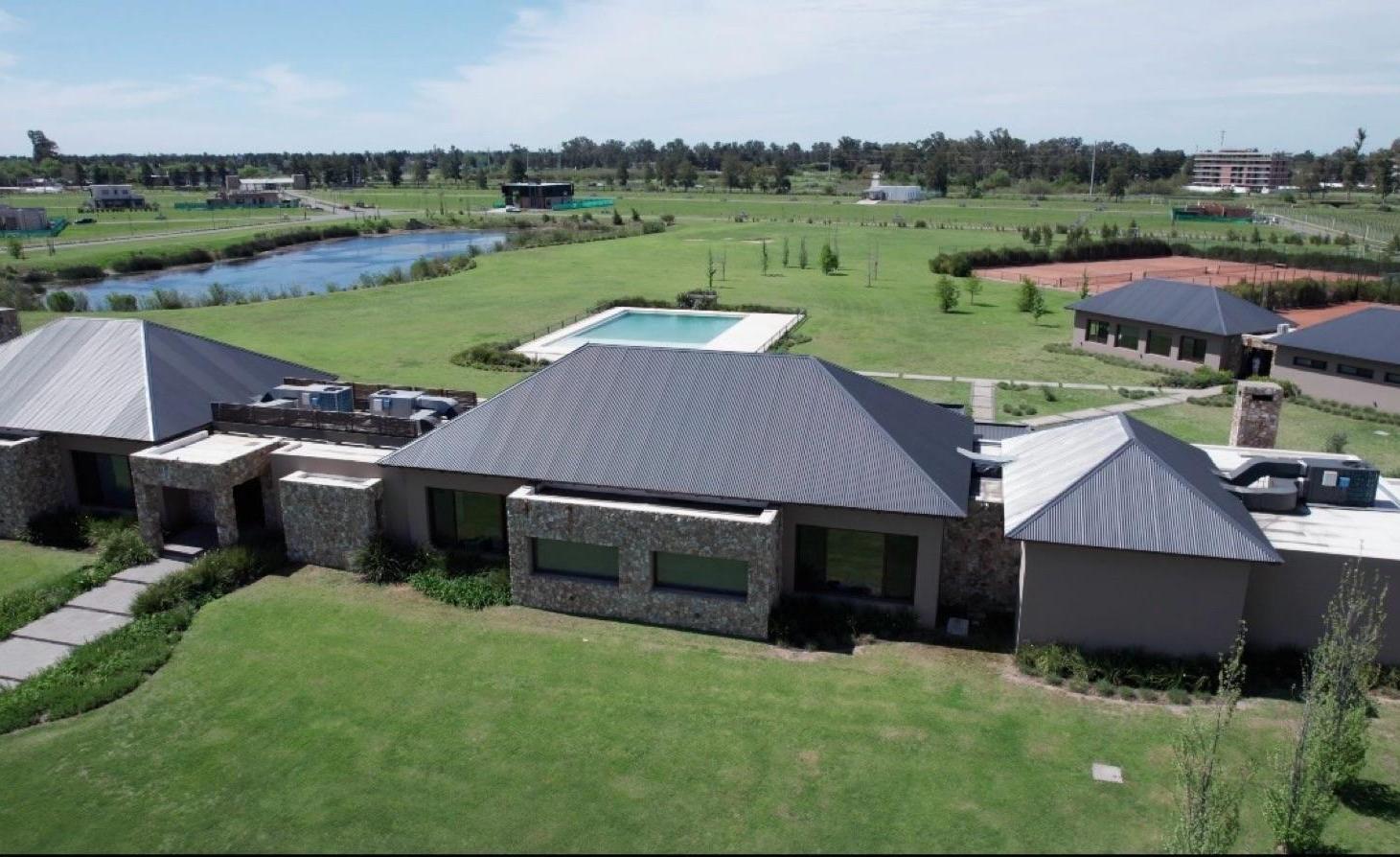 Foto de Venta terreno en Funes, imagen 2