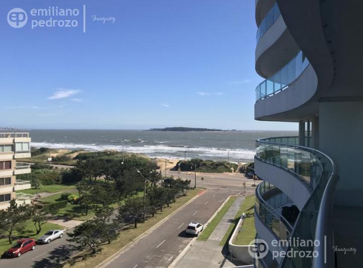 Departamento - Playa Mansa 4