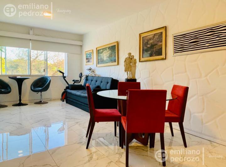 Alquiler Apartamento en Playa Mansa Punta del Este 2