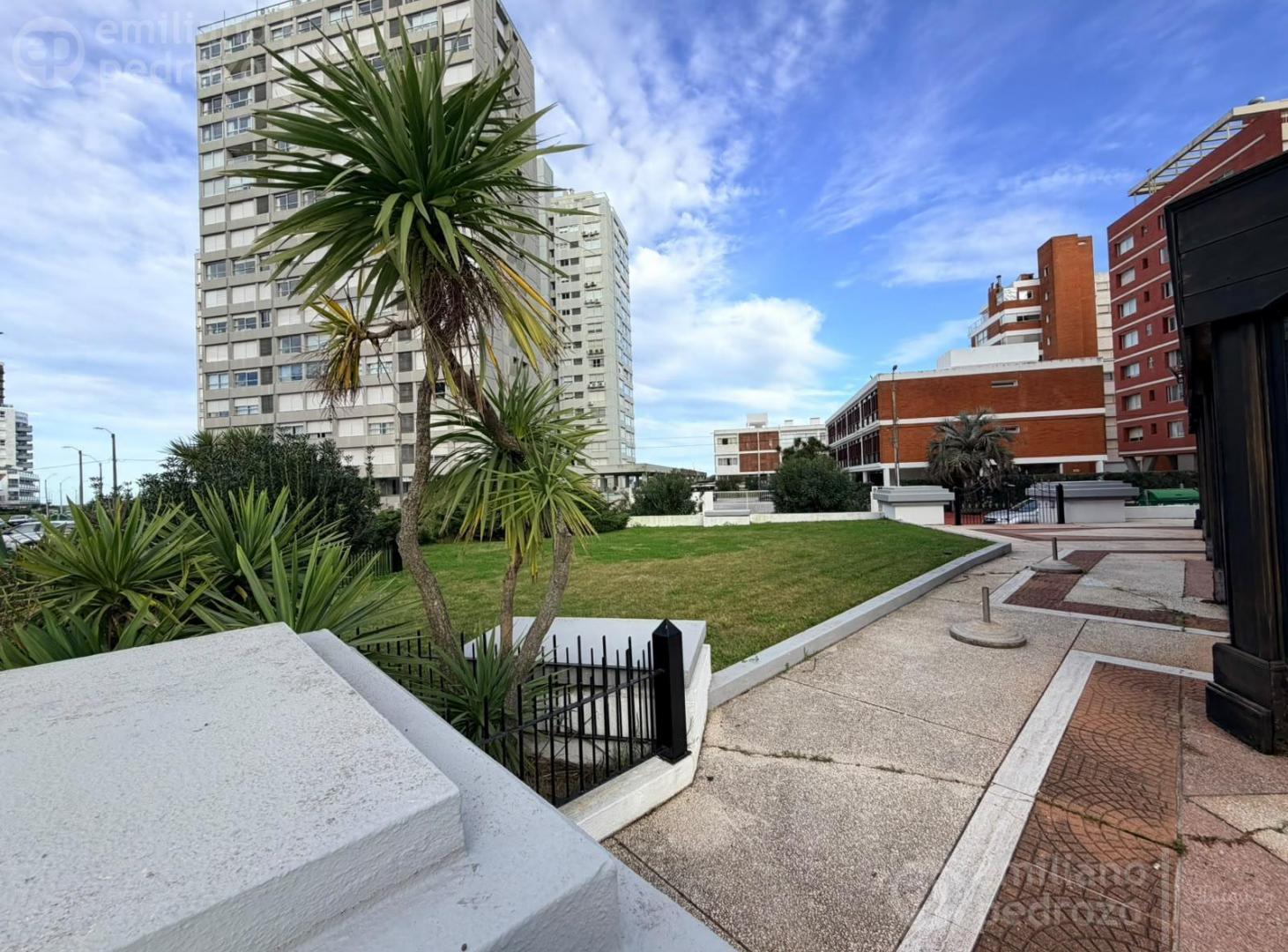 Foto de Oportunidad Venta Local Comercial a una cuadra del mar Punta del Este, imagen 4