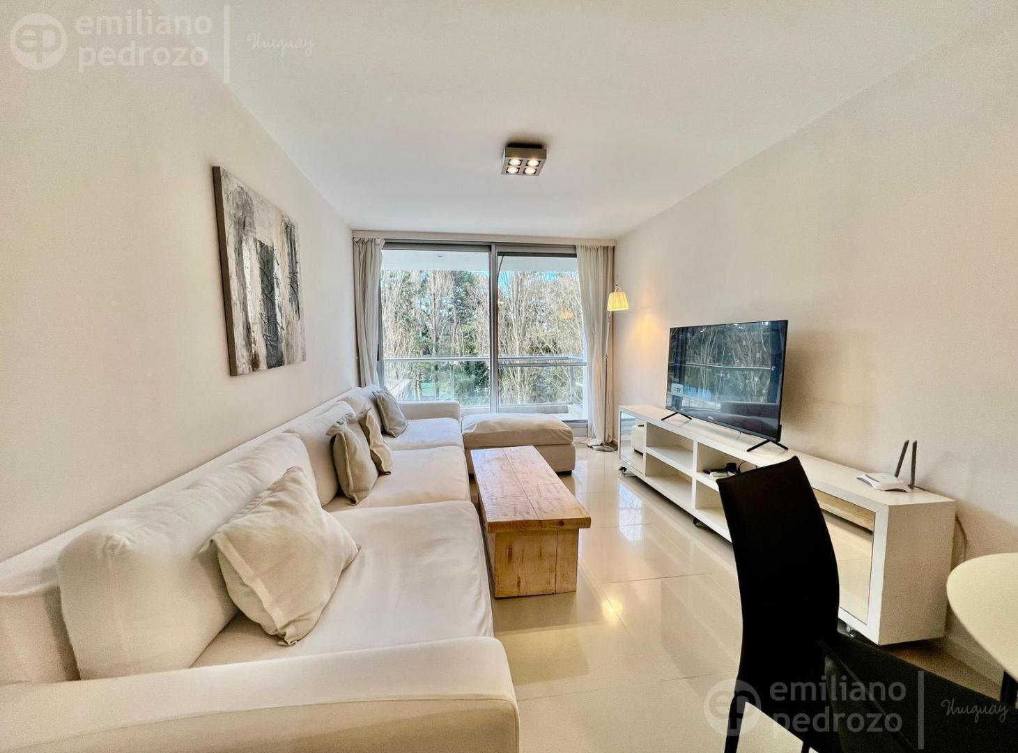 Foto de Venta Departamento 2 dormitorios 2 baños en Roosevelt, imagen 2