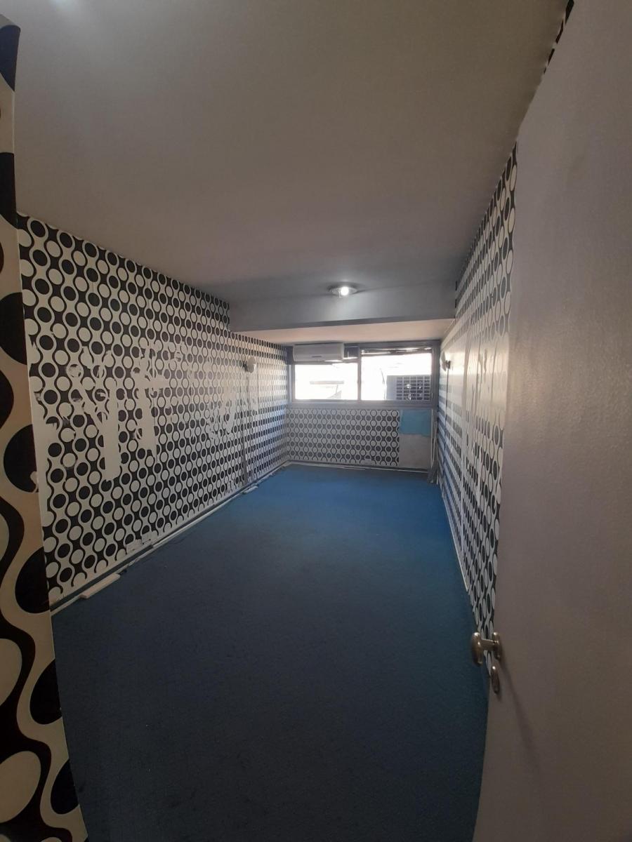 Florida 681 Oficina Contrafrente 74 m² 4 Apto Vivienda con Renta! 3
