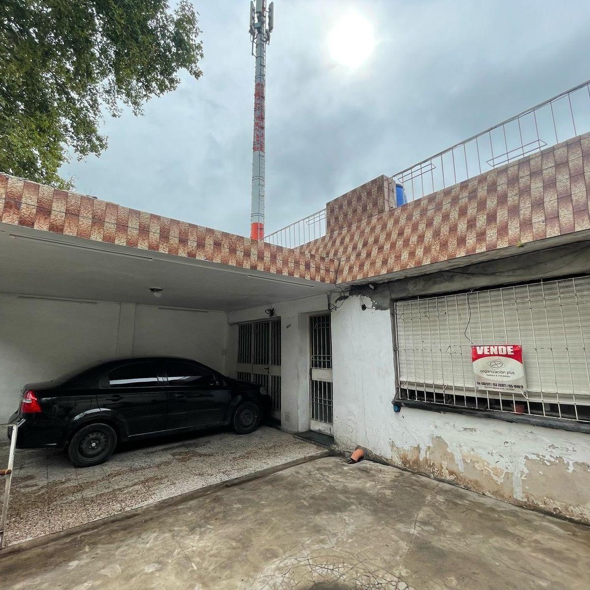 VENDO CASA 3 DORMITORIOS OPORTUNIDAD CONSULTAR PRECIO