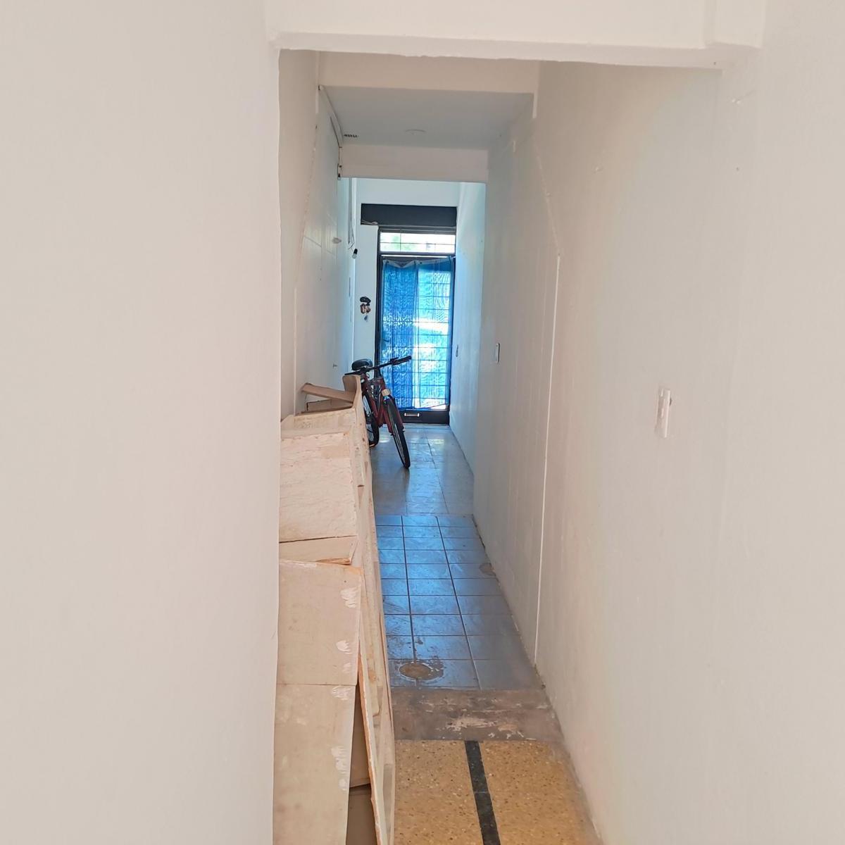 Locales + Vivienda (Block) en Venta 1