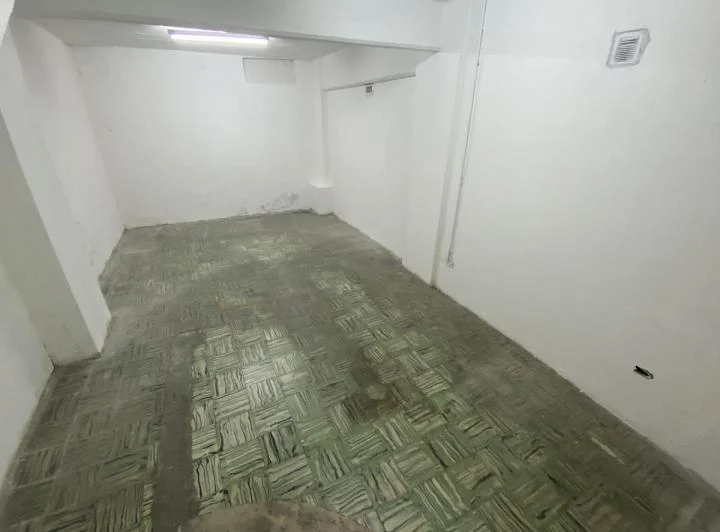 INSABELLA PROPIEDADES Alquila local comercial 3
