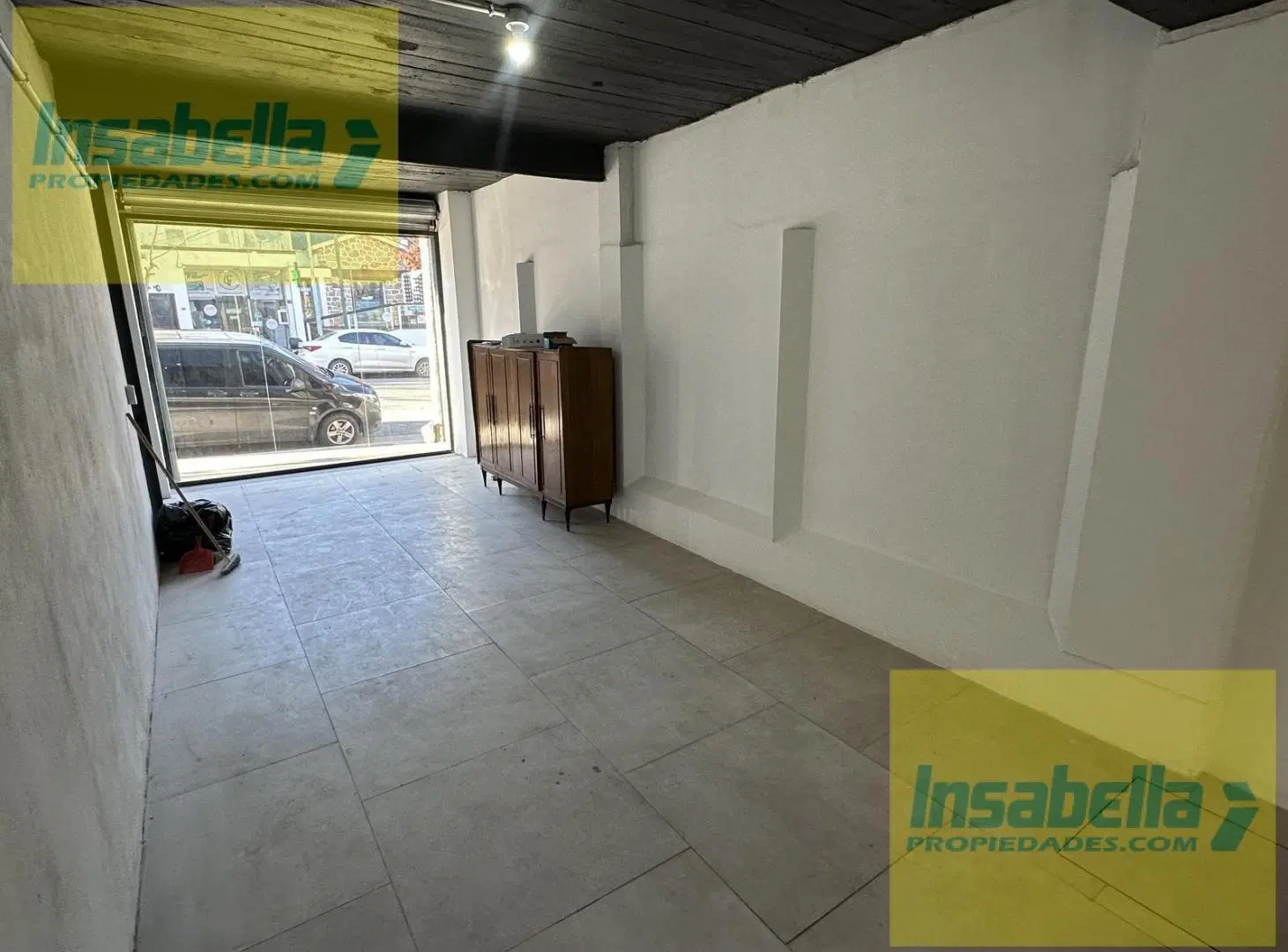 Local en en alquiler en zona comercial 5